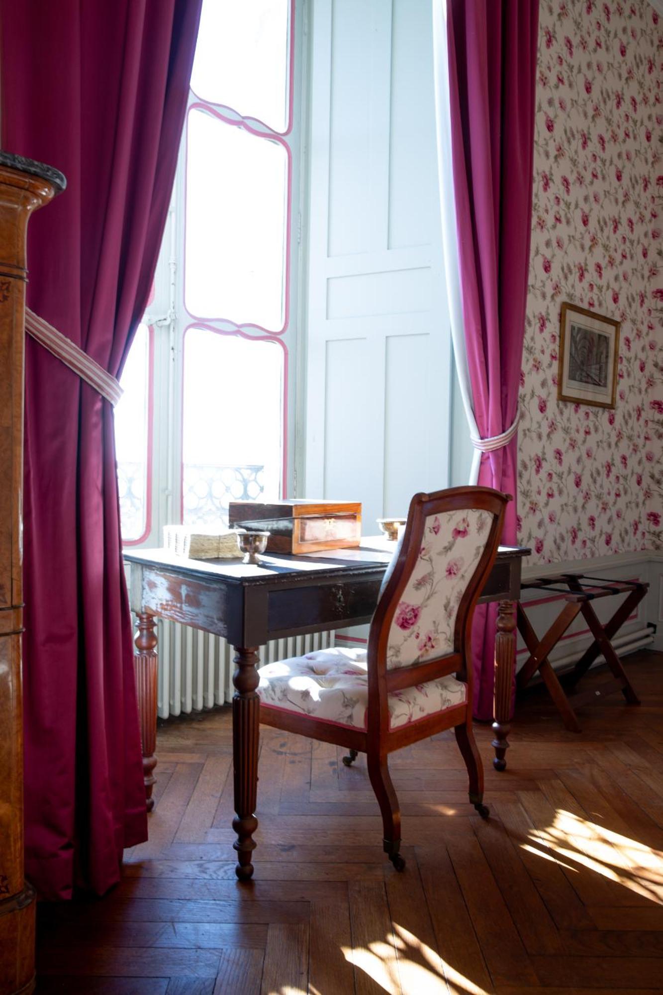 Chateau De Montmirail Montmirail  Номер фото